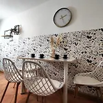 Bohnapartments Juwel Am See, Mitten In Der - Parkplatz - Kamin - Wlan - Naehe Erfurt Apartman *