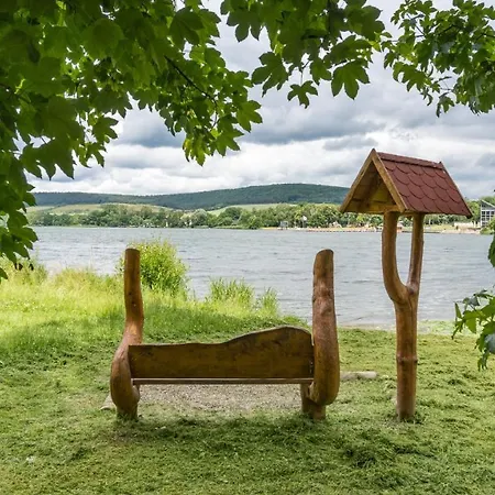 Bohnapartments Juwel Am See, Mitten In Der - Gratis Parkplatz - Kamin - Wlan - Naehe Erfurt Kranichfeld